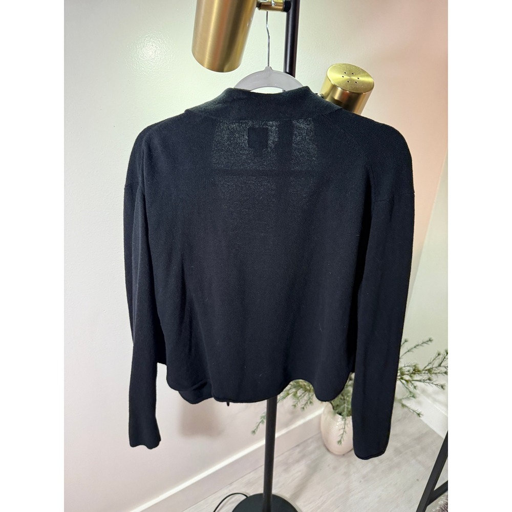 GAP cardigan xs loose fit classic soft button up cardigan cozy great condition